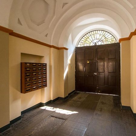 Mole Antonelliana & Royal Gardens Cozy Studio تورينو المظهر الخارجي الصورة