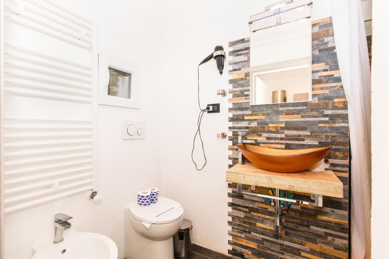 Mole Antonelliana & Royal Gardens Cozy Studio تورينو المظهر الخارجي الصورة