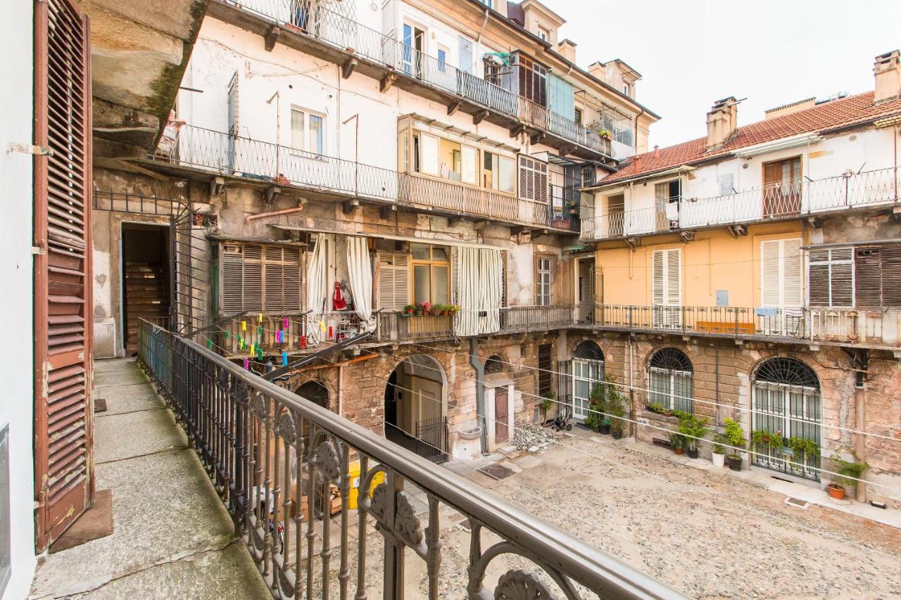 Mole Antonelliana & Royal Gardens Cozy Studio تورينو المظهر الخارجي الصورة
